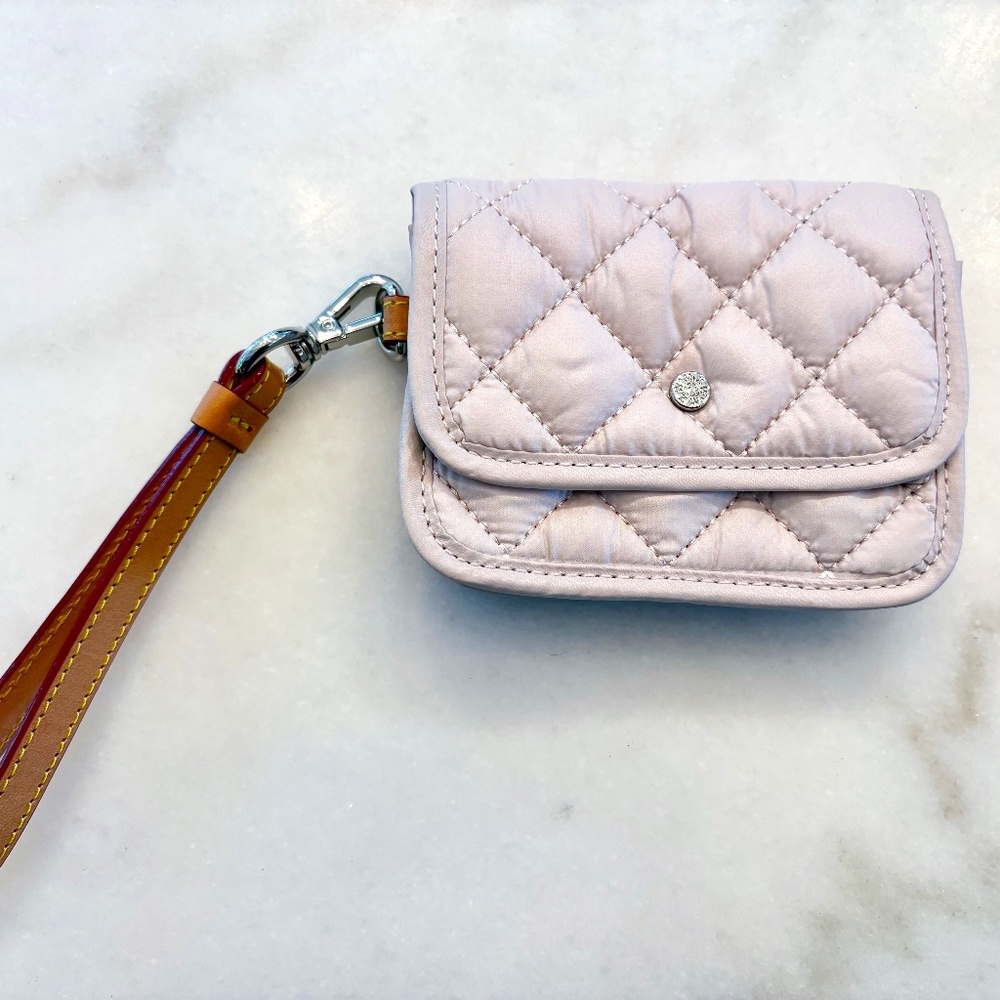 Mz Wallace Metro Snap Wristlet NWOT - Cream